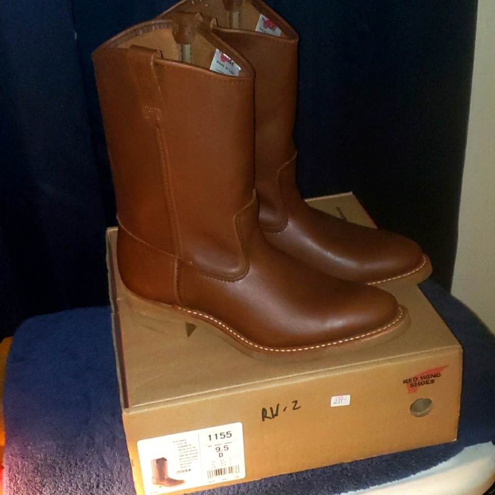 New Redwing boots 1155 9.5 D unworn brown bomber